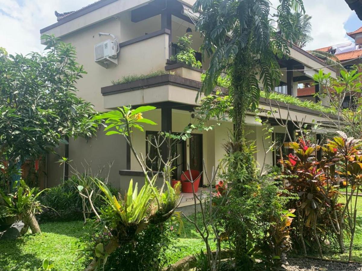Indraprastha 2 Bed & Breakfast 2*