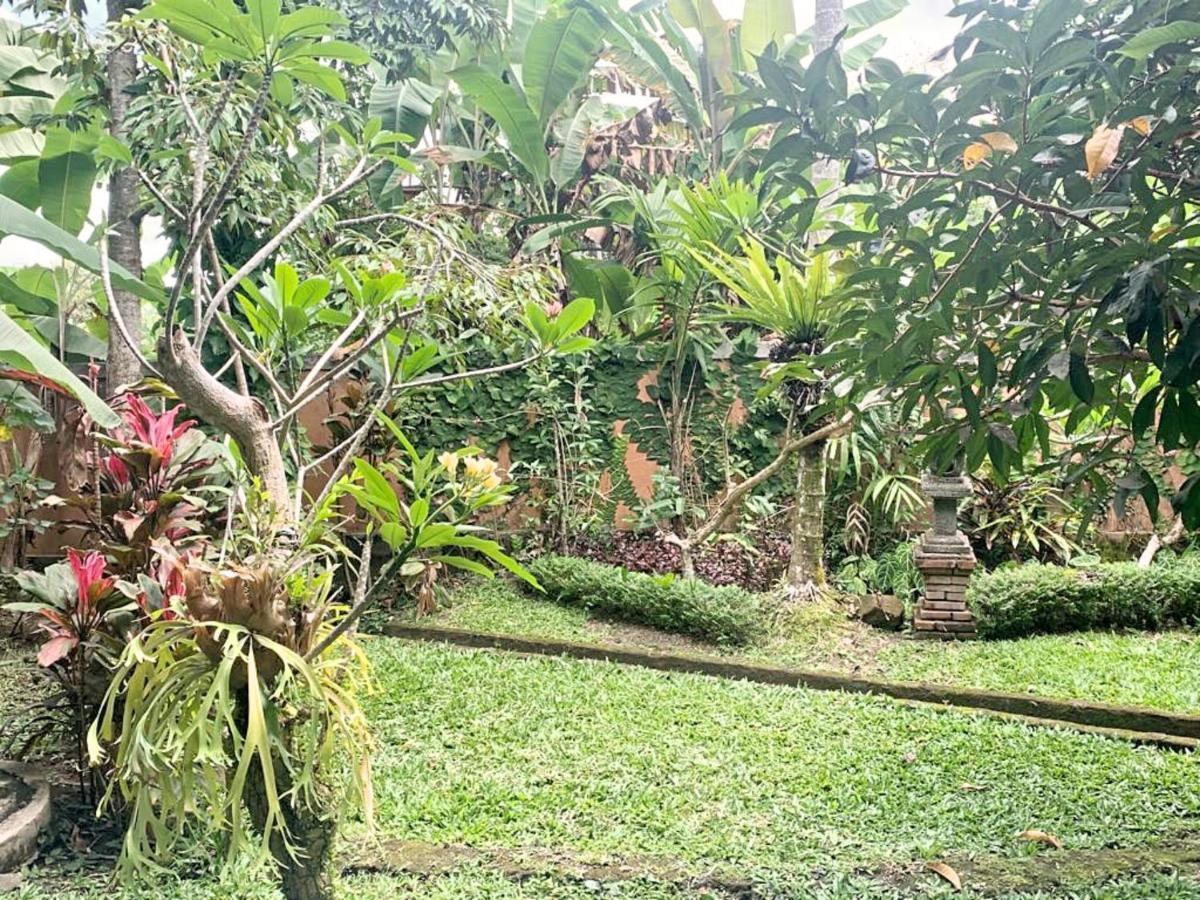 Indraprastha 2 Bed & Breakfast Ubud (Bali)